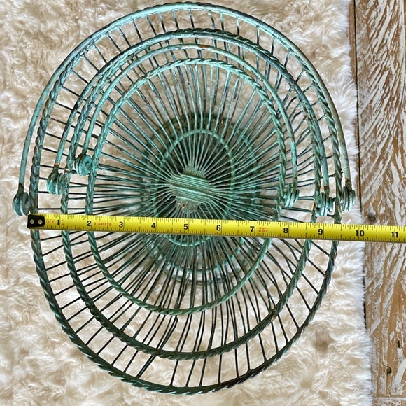 🧺3 Wire Farmhouse Oval Baskets🧺 - Picture 15 of 16